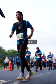 Runner Photo 4861490