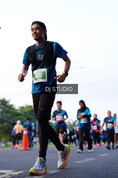 Runner Photo 4861495