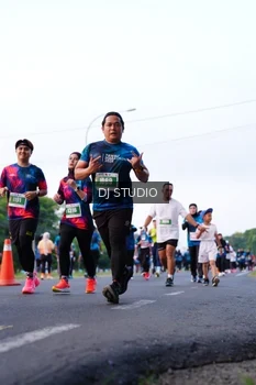 Runner Photo 4861509