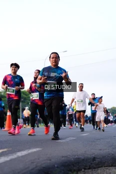Runner Photo 4861513