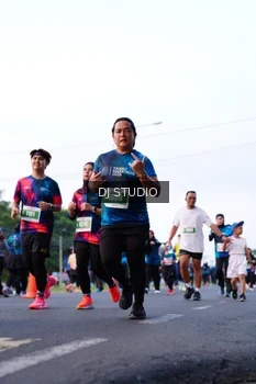 Runner Photo 4861518