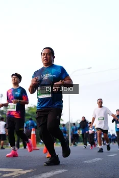 Runner Photo 4861535