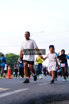 Runner Photo 4861551