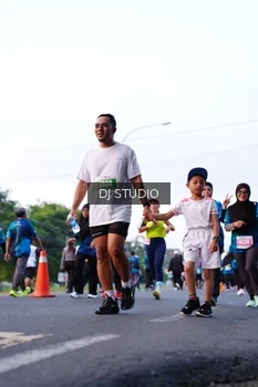 Runner Photo 4861562