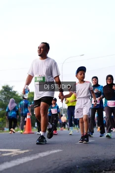 Runner Photo 4861585