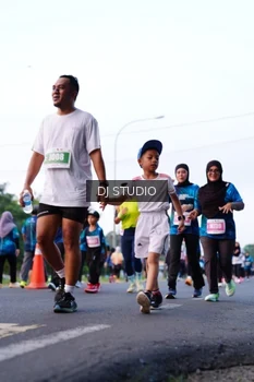 Runner Photo 4861591