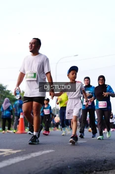 Runner Photo 4861592