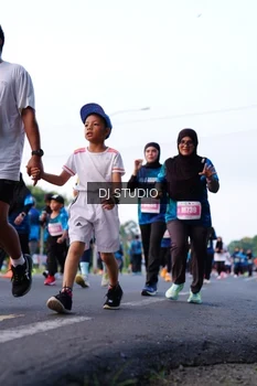 Runner Photo 4861598