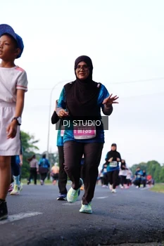 Runner Photo 4861621