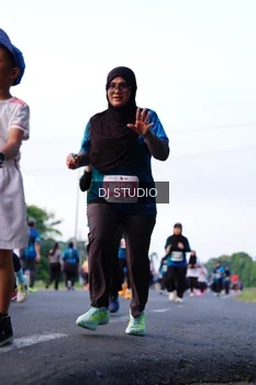 Runner Photo 4861628