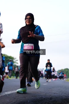 Runner Photo 4861631