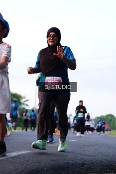 Runner Photo 4861633