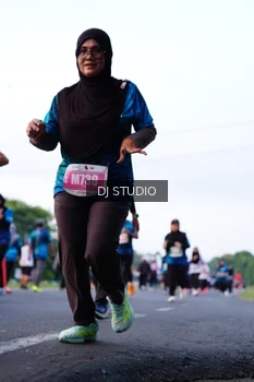 Runner Photo 4861640