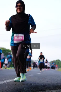 Runner Photo 4861644