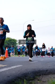 Runner Photo 4861659