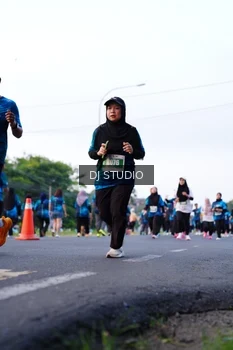 Runner Photo 4861663
