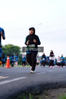 Runner Photo 4861677