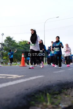 Runner Photo 4861716