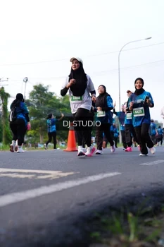 Runner Photo 4861724