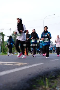 Runner Photo 4861740
