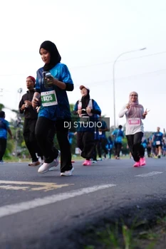 Runner Photo 4861779