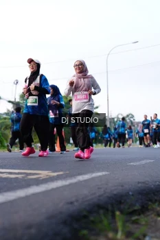 Runner Photo 4861796