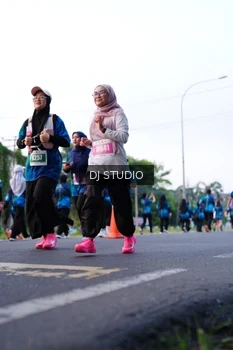 Runner Photo 4861824