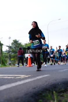 Runner Photo 4861870