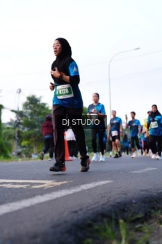 Runner Photo 4861882