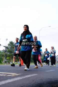 Runner Photo 4861912