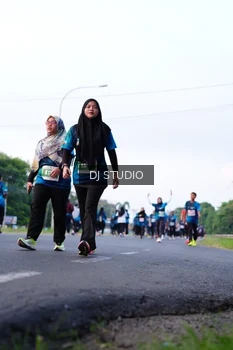 Runner Photo 4861945