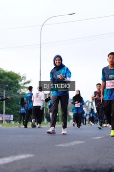 Runner Photo 4862059