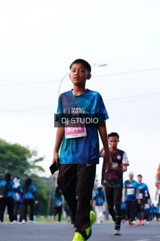 Runner Photo 4862077
