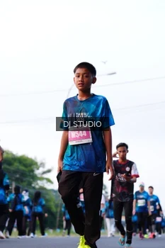 Runner Photo 4862081