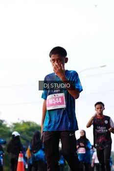 Runner Photo 4862103