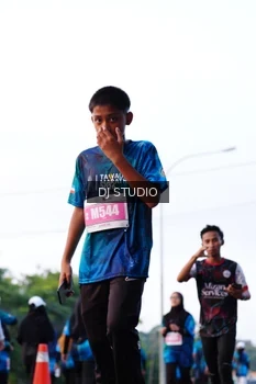Runner Photo 4862109