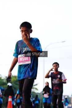 Runner Photo 4862112