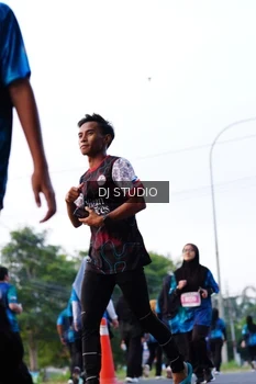 Runner Photo 4862125