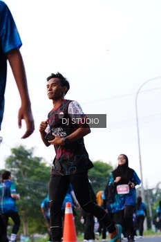 Runner Photo 4862126