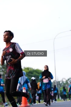 Runner Photo 4862133