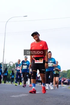 Runner Photo 4862137