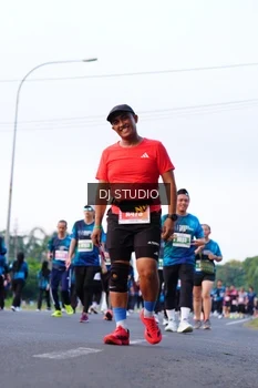 Runner Photo 4862144