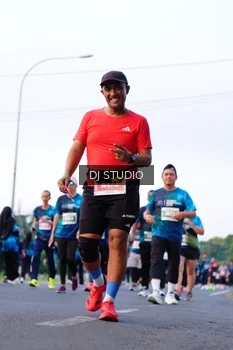 Runner Photo 4862178
