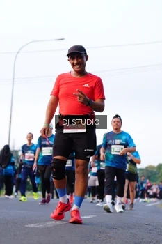 Runner Photo 4862181