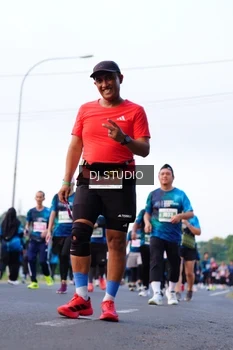 Runner Photo 4862186