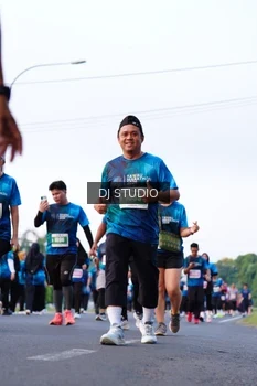 Runner Photo 4862193