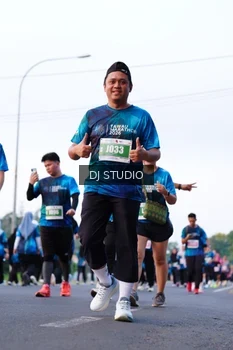 Runner Photo 4862234