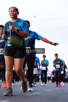 Runner Photo 4862273
