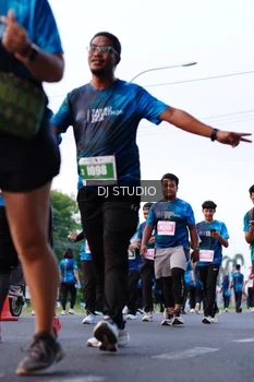 Runner Photo 4862279
