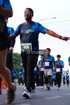 Runner Photo 4862287